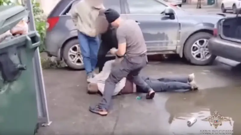 Судили вологжанина, который сливал личные данные
