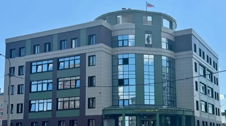 Родители череповецкой школьницы заплатят за драку дочери