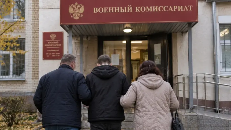 Мошенники отправили парня на СВО и забрали деньги