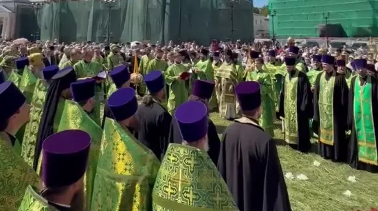 Тысячи верующих собрались в Вологде