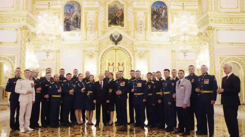 Курсанты ВИПЭ побывали в Кремле