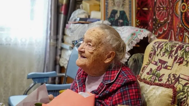 102-летие празднует Фаина Ивановна Щеглева